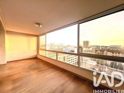 Appartement - 127 m² - 6 pièces