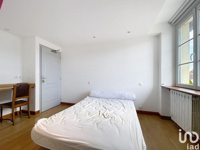 Local commercial - 303 m²