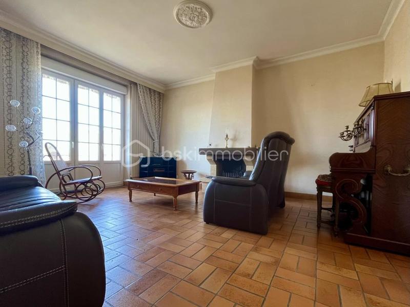 Maison - 85 m² - 5 pièces