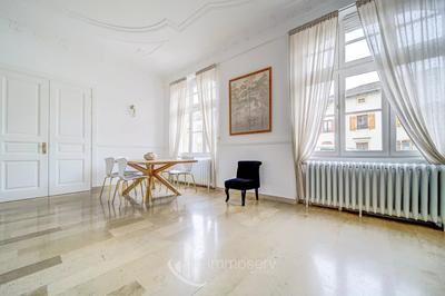 Appartement - 126 m² - 5 pièces