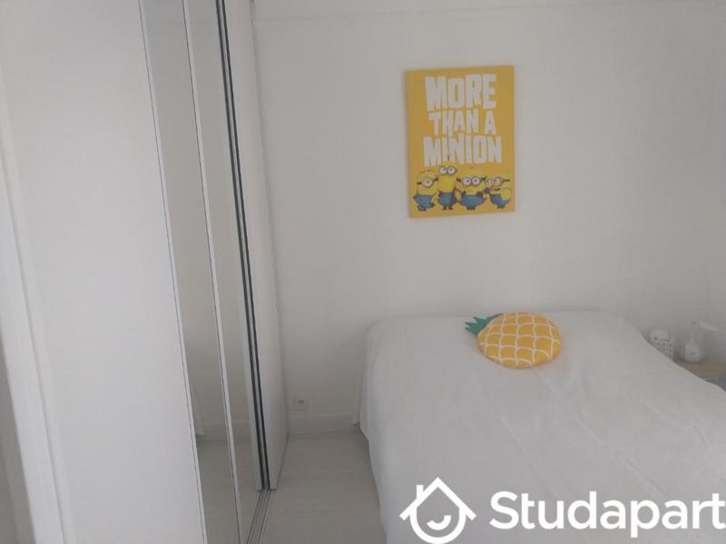 Chambre - 14 m² - 1 pièce