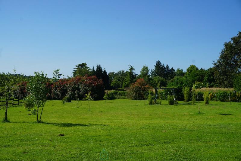 Corps de ferme - 215 m² - 7 pièces