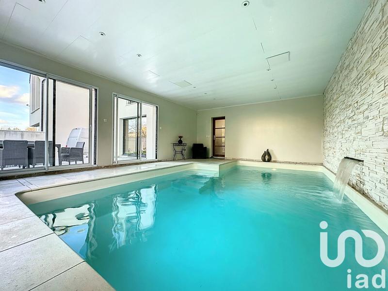 Maison de maîtres - 208 m² - 7 pièces