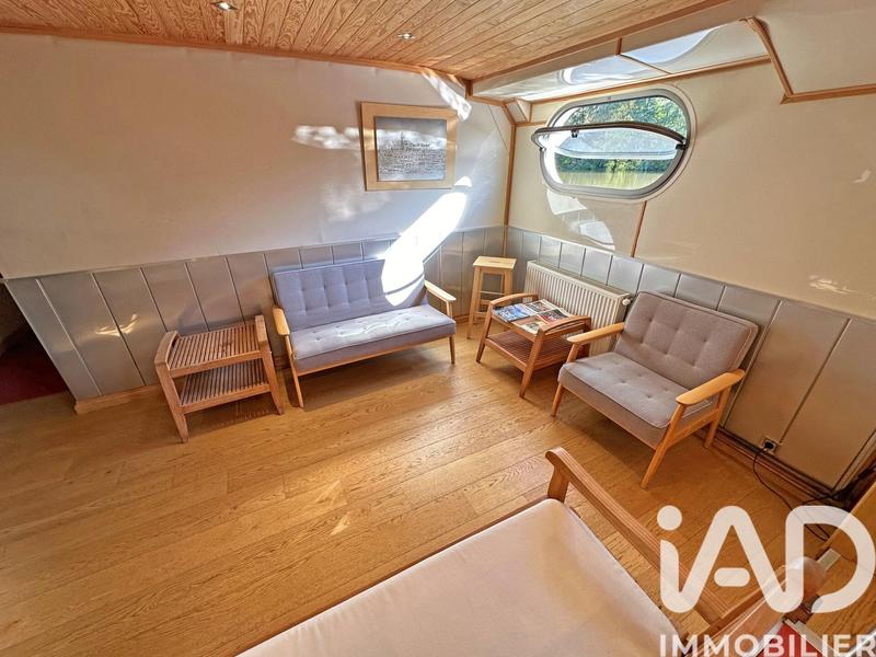 Maison - 180 m² - 8 pièces