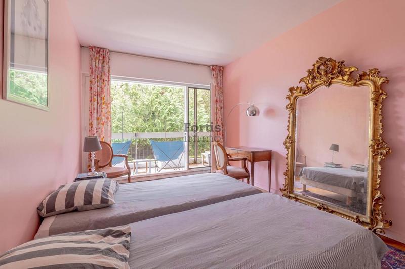 Appartement - 161 m² - 6 pièces