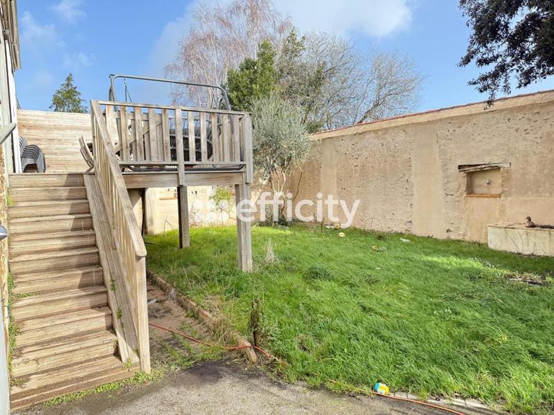 Maison - 193 m² - 9 pièces