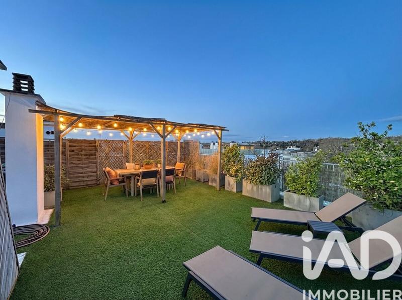 Appartement - 92 m² - 4 pièces