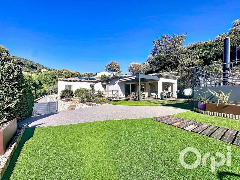 Maison - 133 m² - 4 pièces