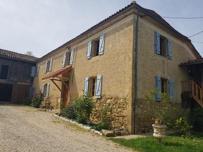 Maison ancienne - 235 m² - 10 pièces