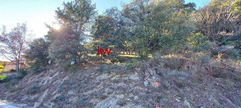 Terrain constructible - 829 m²