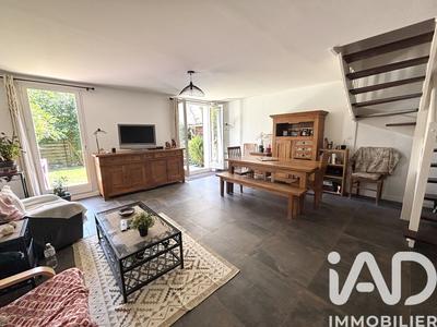 Maison - 106 m² - 6 pièces