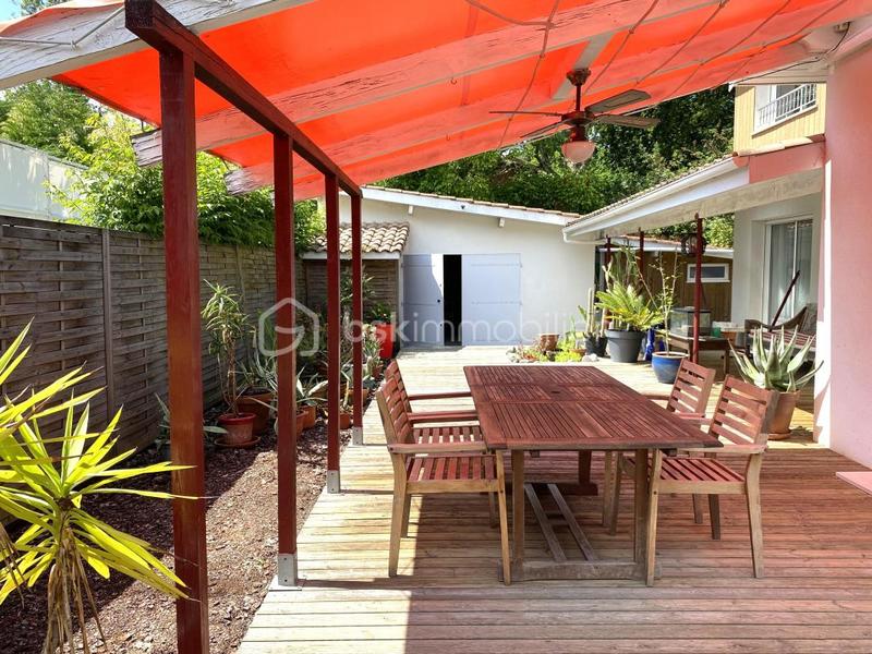 Maison - 175 m² - 5 pièces