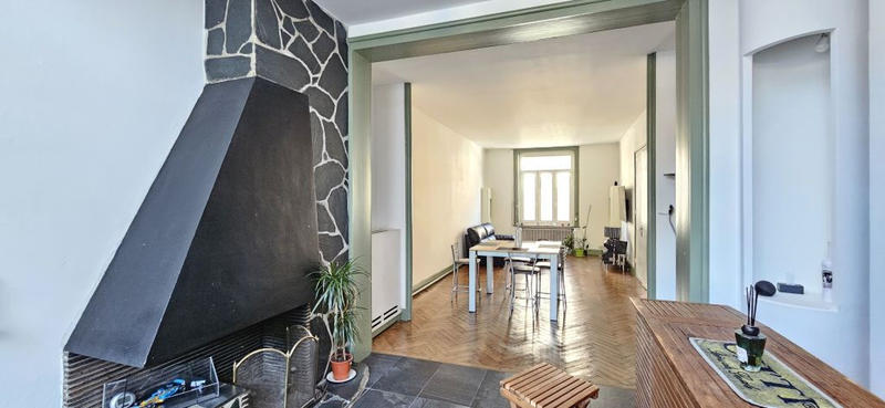 Maison - 170 m² - 8 pièces