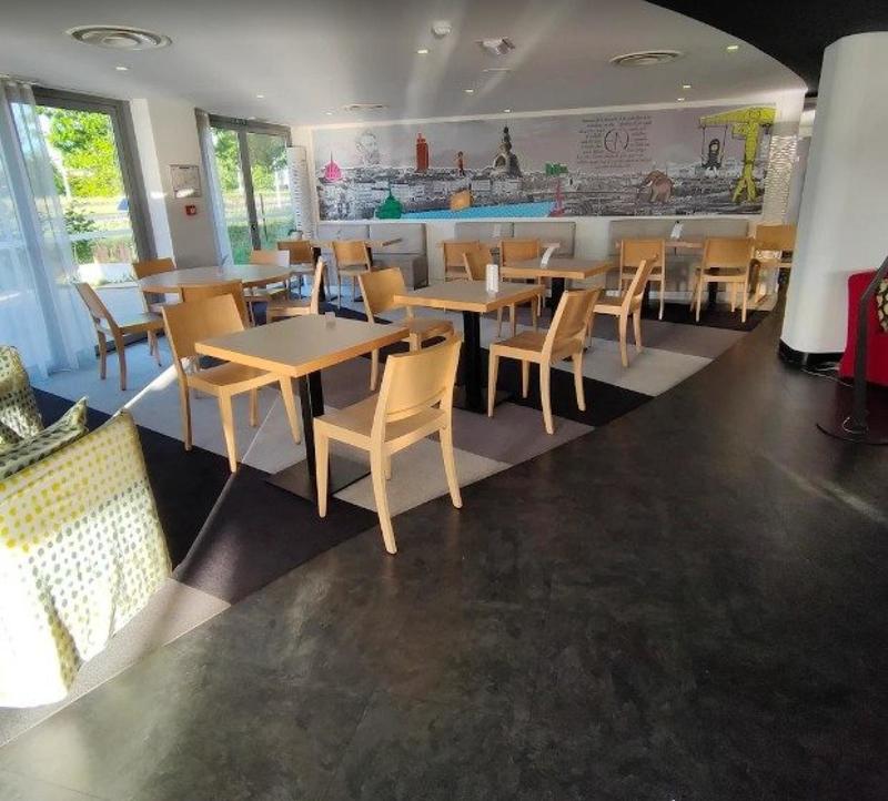 Local commercial - 260 m²