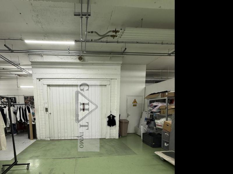 Entrepôt - 4 050 m²