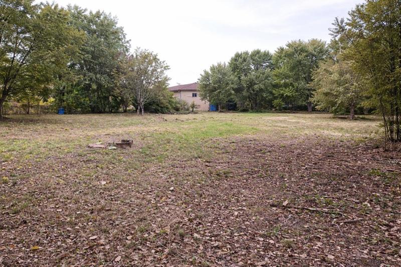 Terrain constructible - 1 125 m²