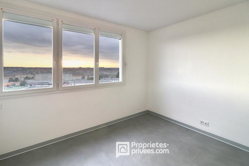 Appartement - 64 m² - 3 pièces