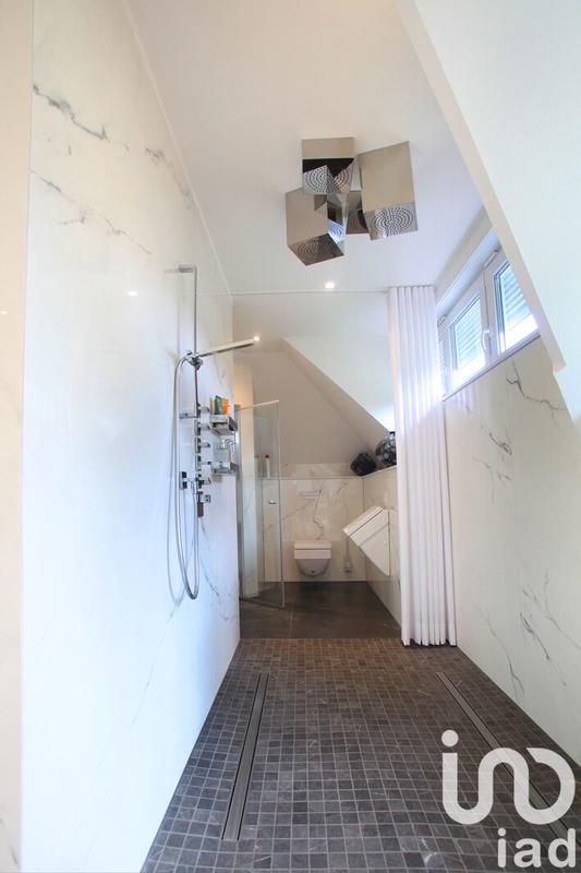 Maison de maîtres - 245 m² - 5 pièces