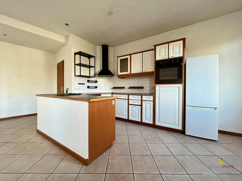 Appartement - 83 m² - 2 pièces