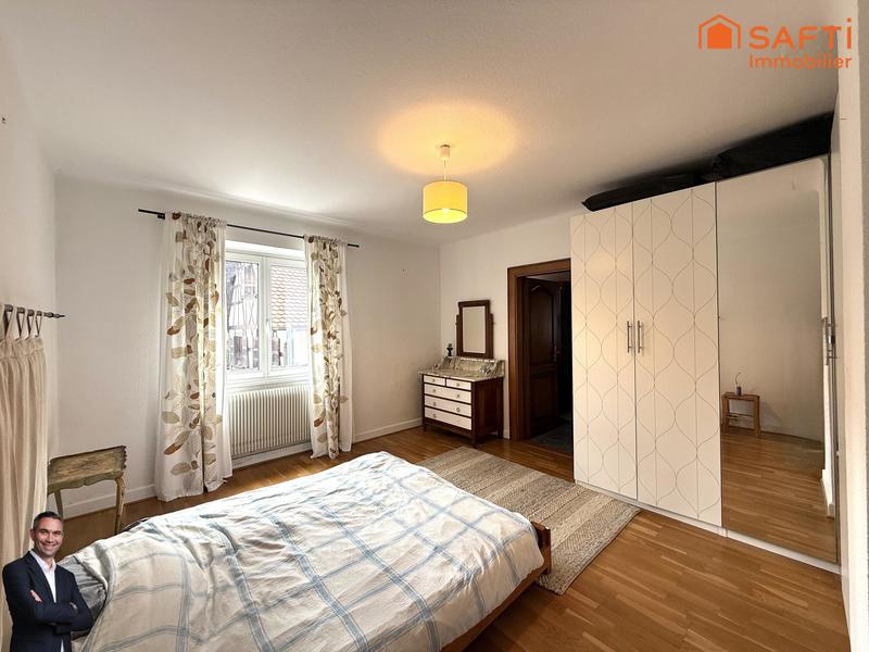 Maison - 260 m² - 12 pièces