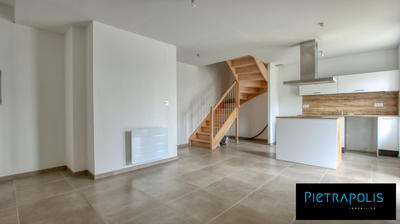 Appartement - 82 m² - 5 pièces