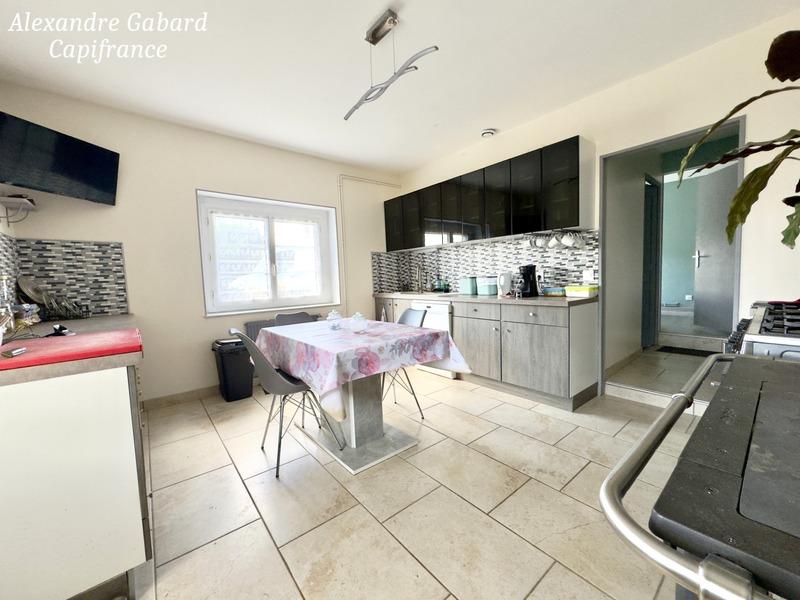 Maison en pierre - 130 m² - 6 pièces