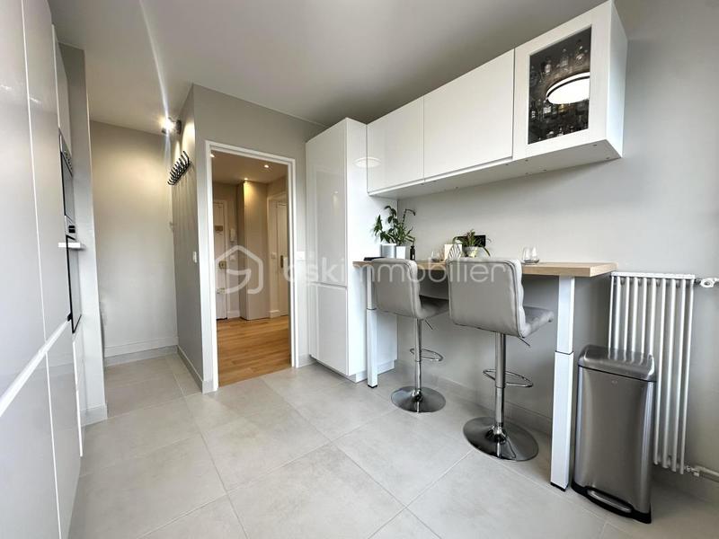 Appartement - 79 m² - 4 pièces