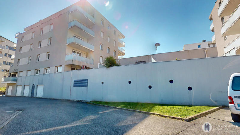 Appartement - 123 m² - 5 pièces