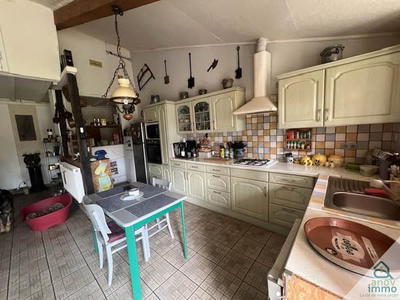 Maison en pierre - 173 m² - 6 pièces