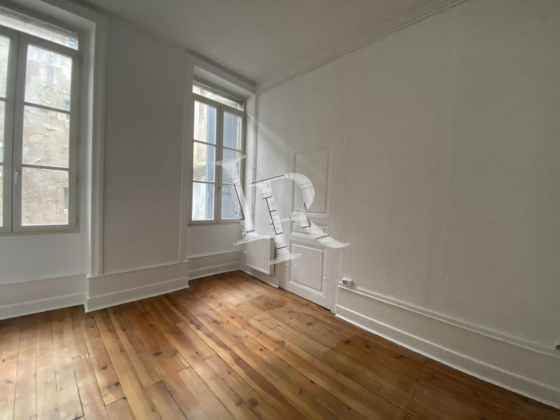 Appartement - 149 m² - 5 pièces