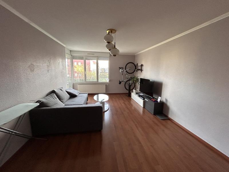 Appartement - 70 m² - 3 pièces