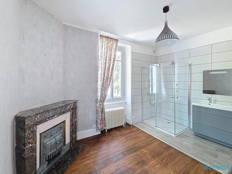 Maison - 135 m² - 7 pièces