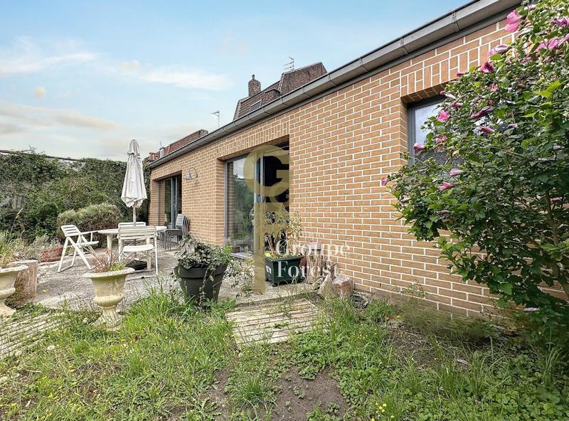 Maison - 190 m² - 5 pièces