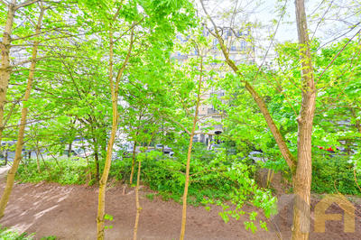 Appartement - 77 m² - 3 pièces