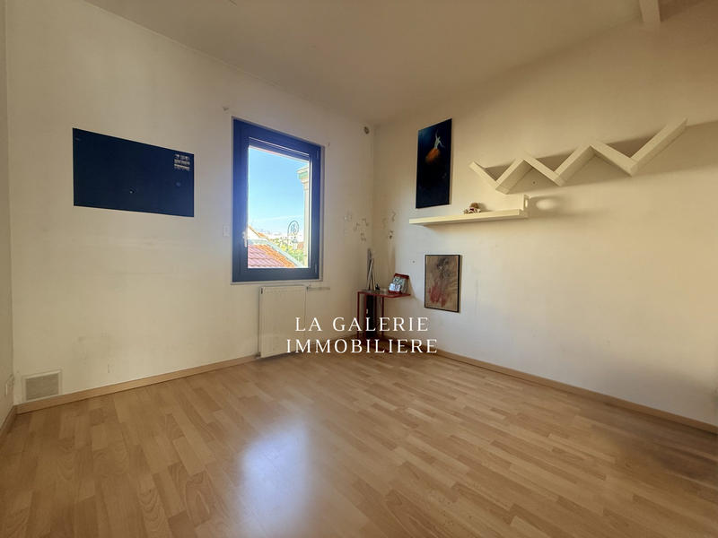 Maison - 172 m² - 6 pièces