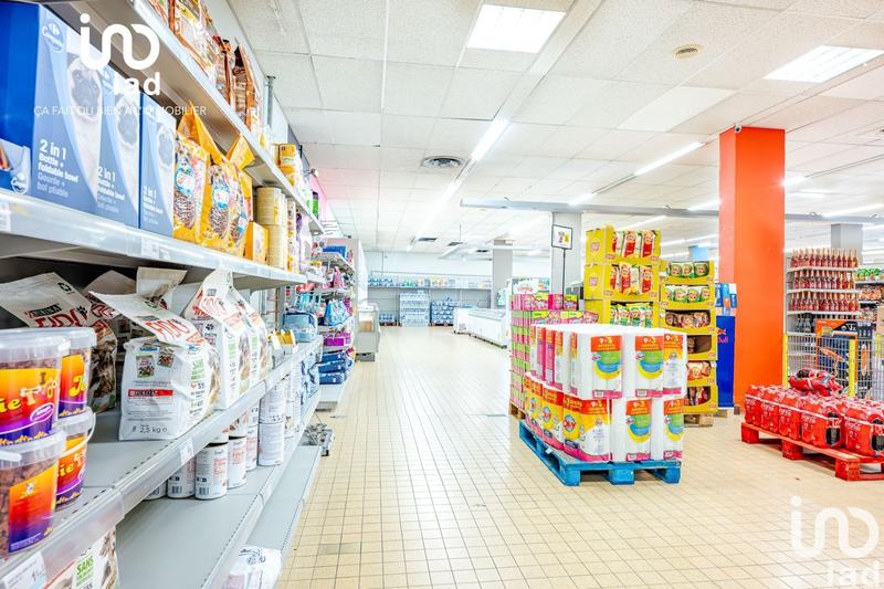 Local commercial - 2 000 m²