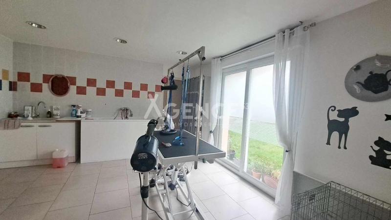 Maison - 176 m² - 5 pièces