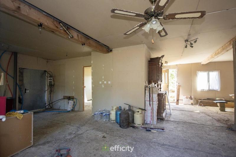 Maison traditionnelle - 159 m² - 4 pièces