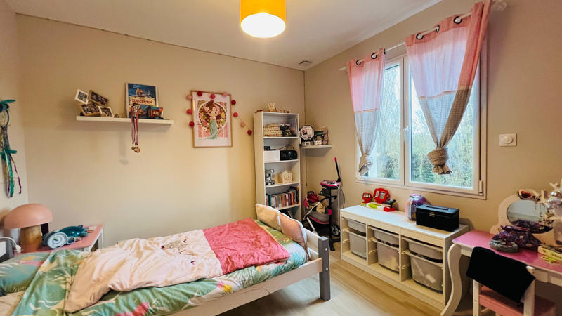 Maison - 137 m² - 5 pièces