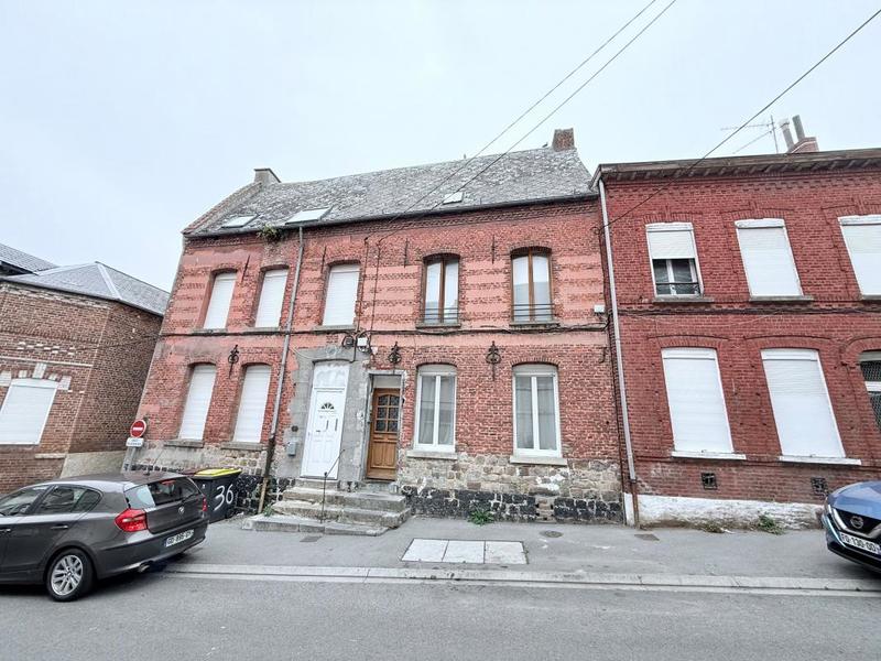 Maison - 90 m² - 3 pièces