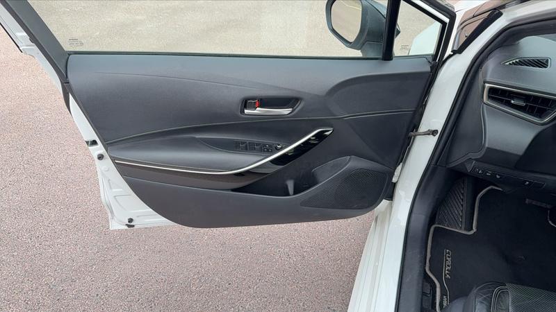 Toyota Corolla 1.8 Vvt-i 122 Hybrid Cvt Collection Pack Cuir - Garantie constructeur Entretien