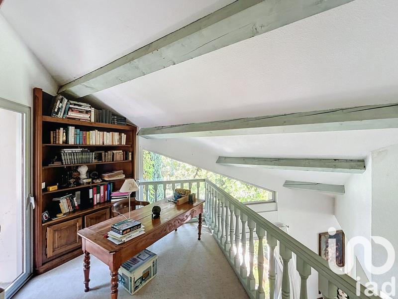 Maison - 233 m² - 7 pièces