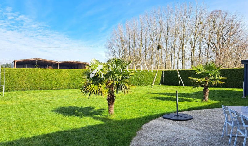 Maison d'architecte - 230 m² - 7 pièces