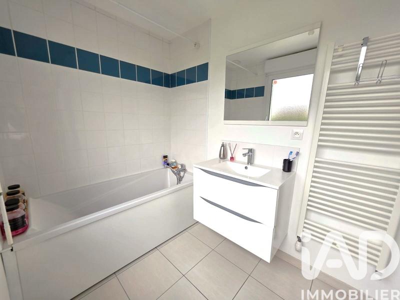 Maison - 143 m² - 6 pièces