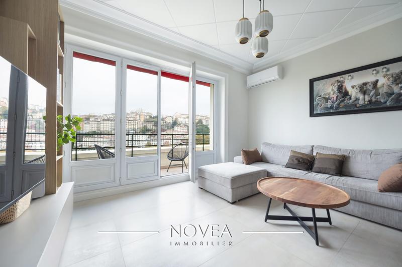 Appartement - 83 m² - 3 pièces