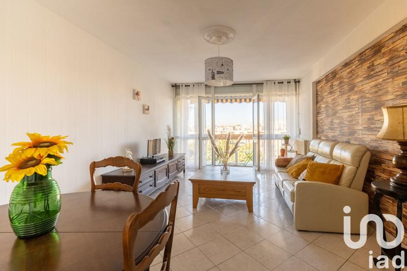 Appartement - 80 m² - 4 pièces