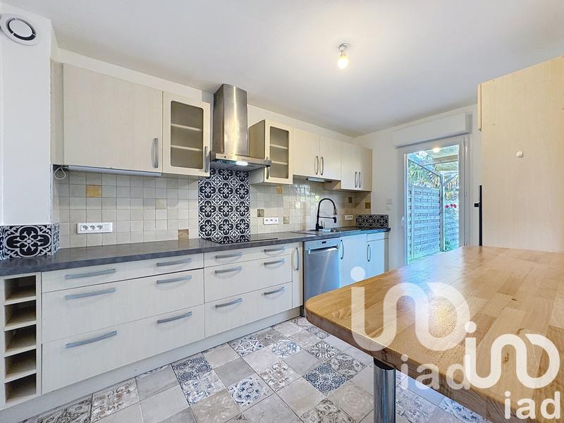 Maison - 112 m² - 8 pièces