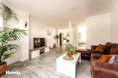 Maison - 160 m² - 7 pièces