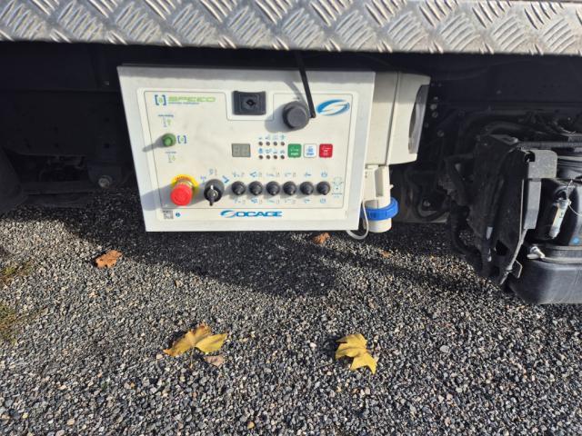 Isuzu M21 t 3.5t H Nacelle Socage 24d