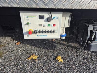 Isuzu M21 t 3.5t H Nacelle Socage 24d